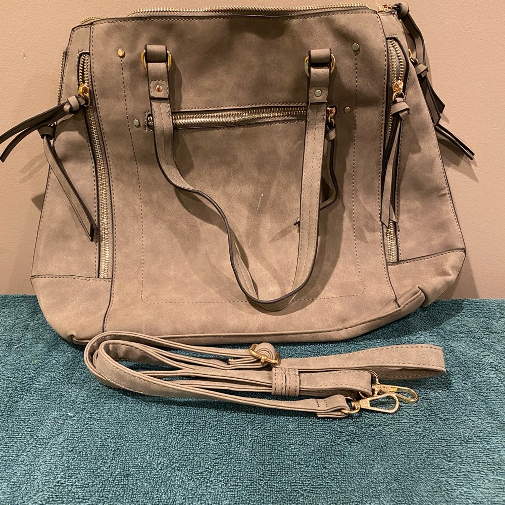 Handbag - Picture 4 of 10